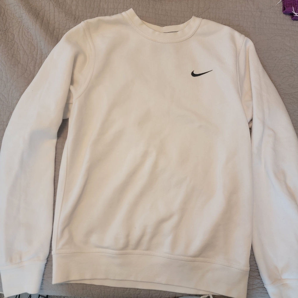 Nike crewneck sweatshirt